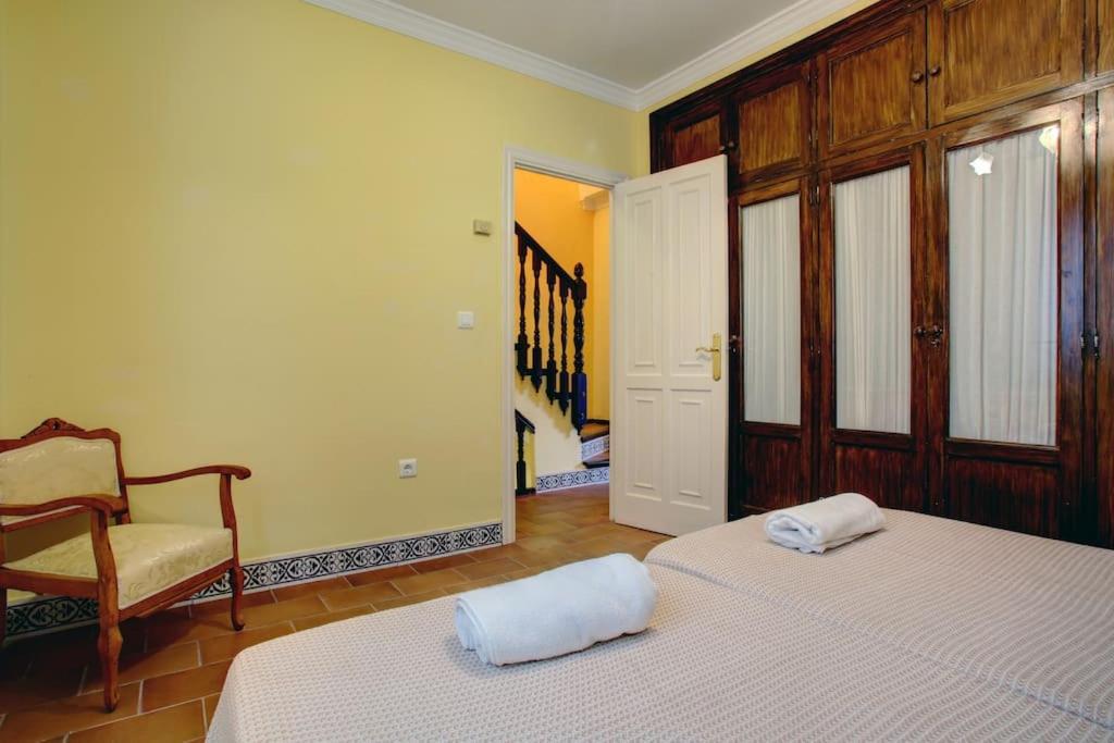 Apartamento Duplex Centro Con Garaje Gratuito Ronda Bagian luar foto