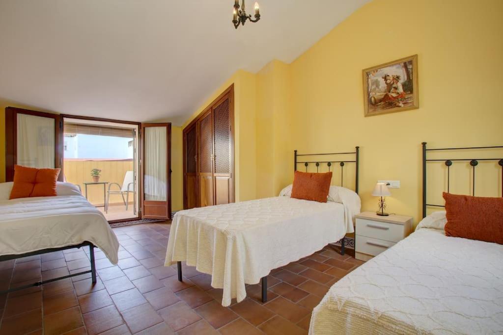 Apartamento Duplex Centro Con Garaje Gratuito Ronda Bagian luar foto