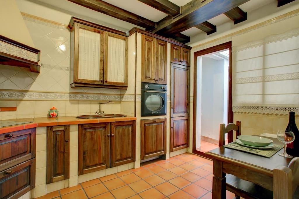 Apartamento Duplex Centro Con Garaje Gratuito Ronda Bagian luar foto